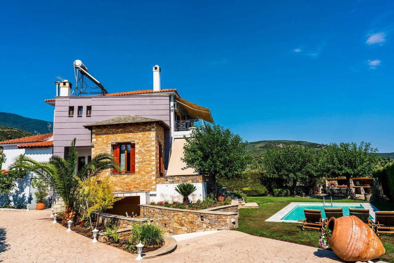 Chariklia'S House With Private Pool Villa Káto Lekhónia Екстериор снимка